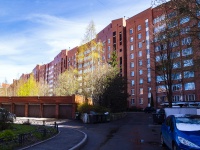 Выборгский район, Энгельса проспект, дом 126 к.1. многоквартирный дом