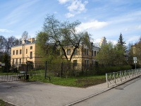 соседний дом: пр-кт. Ярославский, дом 4. детский дом Центр Содействия Семейному Воспитанию № 4 им. Токтогон Алтыбасаровой