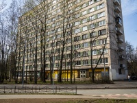 Тореза проспект, house 28. многоквартирный дом
