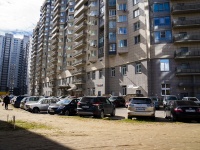 Выборгский район, Выборгское шоссе, дом 15. многоквартирный дом