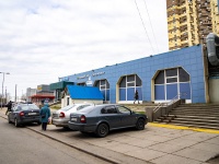 Выборгский район, Выборгское шоссе, дом 33. торговый центр