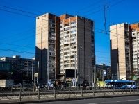 Выборгский район, улица Есенина, дом 30. многоквартирный дом