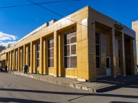 Выборгский район, улица Есенина, дом 32. магазин