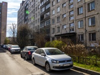 Выборгский район, улица Есенина, дом 32 к.2. многоквартирный дом