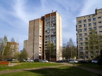 соседний дом: ул. Есенина, дом 36 к.3. многоквартирный дом