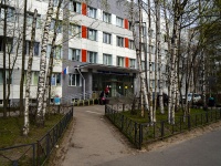 Выборгский район, поликлиника Городская поликлиника №99, улица Есенина, дом 38 к.1