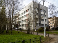 Выборгский район, поликлиника Городская поликлиника №99, улица Есенина, дом 38 к.1