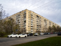 Выборгский район, улица Есенина, дом 40 к.1. многоквартирный дом
