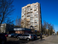Выборгский район, Луначарского проспект, дом 35. многоквартирный дом