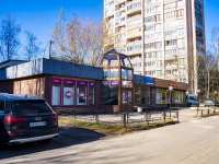 соседний дом: пр-кт. Луначарского, дом 35А. магазин