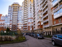 Выборгский район, Луначарского проспект, дом 52 к.1. многоквартирный дом