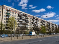 соседний дом: пр-кт. Луначарского, дом 70 к.1. многоквартирный дом