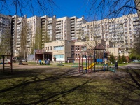 соседний дом: пр-кт. Луначарского, дом 1 к.3. детский сад Детский сад №99 Выборгского района Санкт-Петербурга