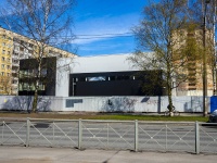 Выборгский район, Луначарского проспект, дом 40 к.1. спортивный комплекс