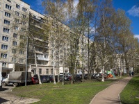 Выборгский район, Художников проспект, дом 15 к.1. многоквартирный дом