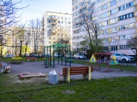 Выборгский район, Художников проспект, дом 18 к.2. многоквартирный дом