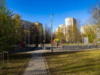 Выборгский район, Художников проспект, дом 33 к.1. многоквартирный дом