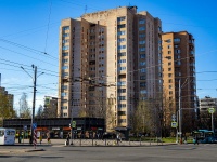 Выборгский район, Художников проспект, дом 35. многоквартирный дом