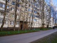 Vyiborgsky district, Hudozhnikov avenue, house 41. Apartment house