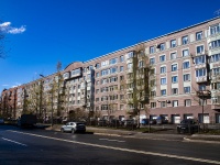 Выборгский район, улица Композиторов, дом 10. многоквартирный дом
