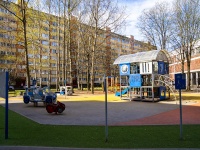 Выборгский район, улица Композиторов, дом 20 к.1. многоквартирный дом