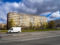 Выборгский район, улица Композиторов, дом 20 к.1. многоквартирный дом