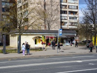 Выборгский район, улица Композиторов, дом 24А. магазин