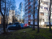 Выборгский район, Поэтический бульвар, дом 17. многоквартирный дом