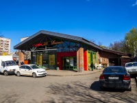 соседний дом: ул. Руднева, дом 1 к.2. супермаркет "Семишагофф"