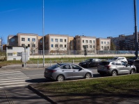 Выборгский район, детский сад Детский сад №32 Выборгского района, улица Кустодиева, дом 1