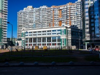 Выборгский район, улица Кустодиева, дом 7 к.2 СТР 1. спортивный комплекс