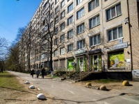 Выборгский район, улица Кустодиева, дом 16 к.1. многоквартирный дом