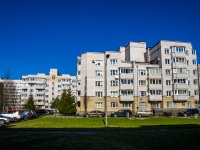 Выборгский район, улица Кустодиева, дом 19. многоквартирный дом