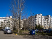 Выборгский район, улица Кустодиева, дом 19. многоквартирный дом
