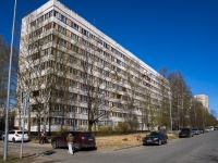 Выборгский район, улица Кустодиева, дом 20 к.1. многоквартирный дом