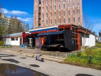 соседний дом: ул. Асафьева, дом 4 к.4. кафе / бар