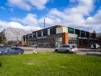 Выборгский район, улица Симонова, дом 1. торговый центр