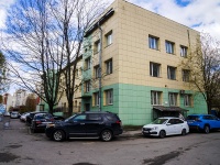 Выборгский район, улица Симонова, дом 3. поликлиника ородская поликлиника №63