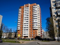 соседний дом: б-р. Сиреневый, дом 10. многоквартирный дом