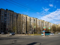 соседний дом: пр-кт. Просвещения, дом 7 к.1. многоквартирный дом