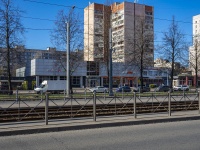 Выборгский район, Просвещения проспект, дом 25. торговый центр