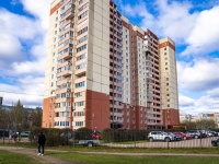 соседний дом: пр-кт. Просвещения, дом 30 к.3. многоквартирный дом