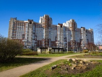 Выборгский район, Просвещения проспект, дом 33 к.1. многоквартирный дом