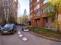 Выборгский район, Просвещения проспект, дом 39 к.1. многоквартирный дом