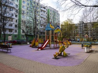 Kalininsky district, Sofii Kovalevskoy st, 房屋 5 к.7. 公寓楼