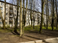 Kalininsky district, Sofii Kovalevskoy st, 房屋 11 к.5. 公寓楼