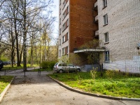 Kalininsky district, Sofii Kovalevskoy st, 房屋 11 к.6. 公寓楼
