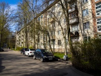 Калининский район, улица Карпинского, дом 38 к.7. многоквартирный дом