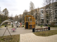 Калининский район, улица Руставели, дом 48. многоквартирный дом