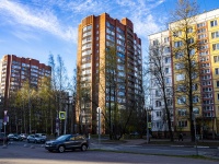 Калининский район, улица Киришская, дом 7. многоквартирный дом